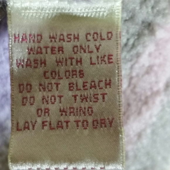 derek heart rainbow / grey striped soft fluffy stretch crewneck sweater - Picture 4 of 4